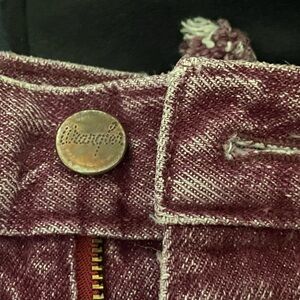 Wrangler Vintage 80’s Women’s Straight/Tethered Jeans